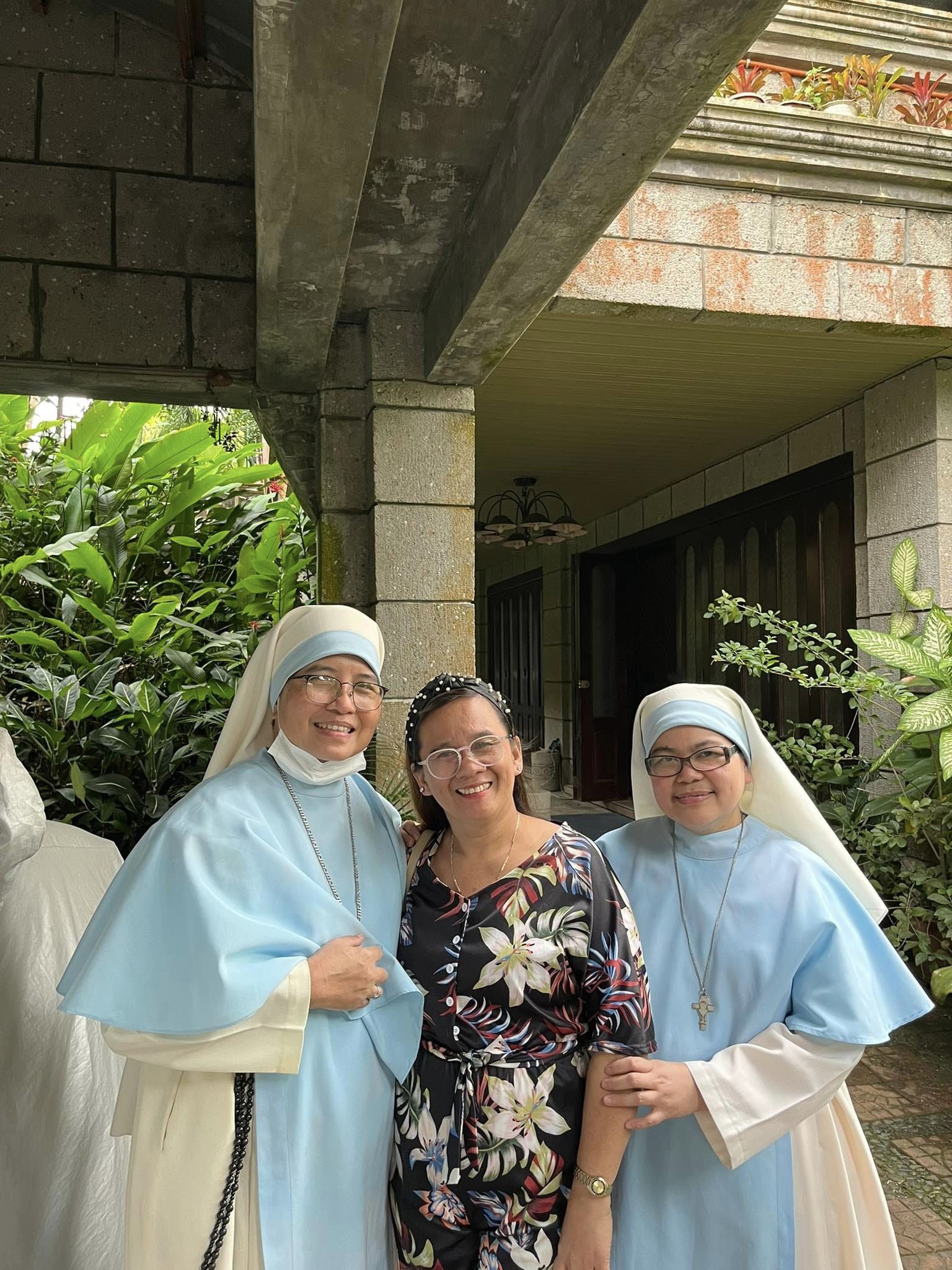 claim-congregations/private-pious-association/(RSHE)-Reparation-Sisters-of-the-Holy-Eucharist/main-photo.jpg