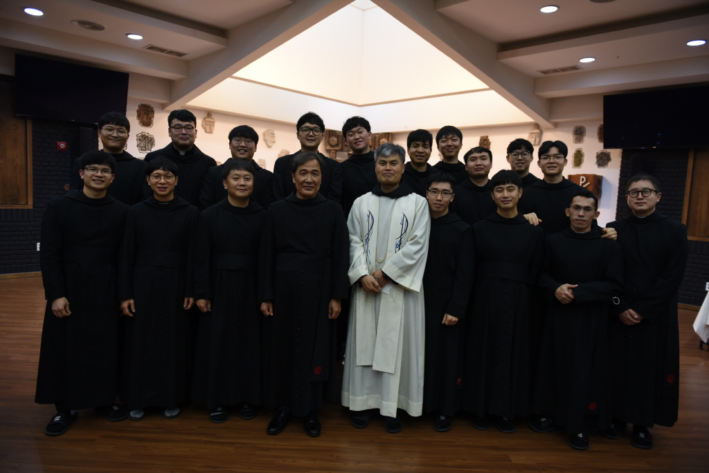 claim-congregations/religious-men/Clerical-Congregation-of-the-Blessed-Korean-Martyrs/main-photo.jpg