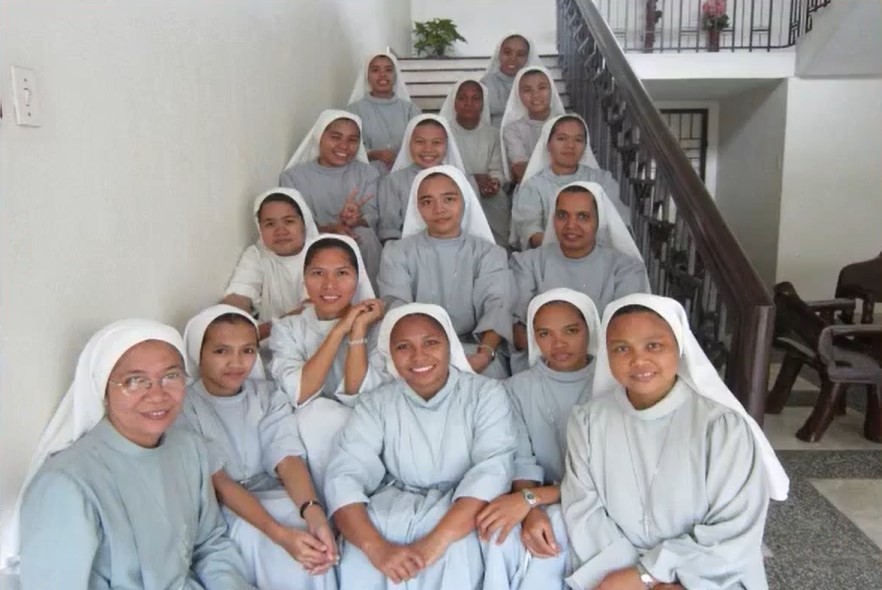 claim-congregations/religious-women/(OHFS)-Oblate-Hospitaller-Franciscan-Sisters/main-photo.jpg