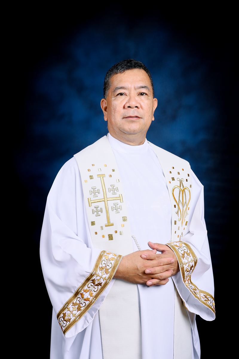 Fr. Ariel A. de los Reyes '65 (B)