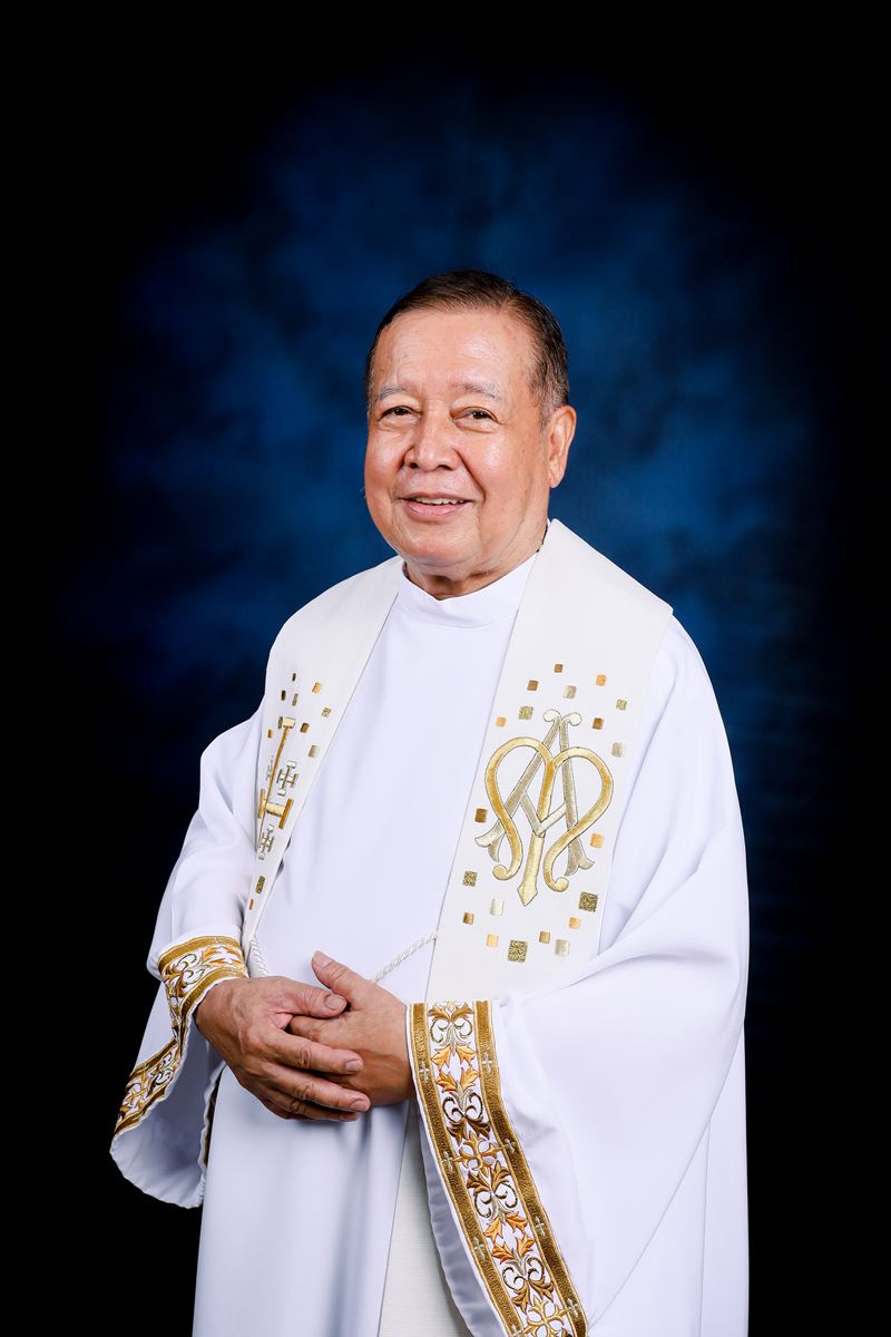 Fr. Calixto C. Lumandas '50 (B)