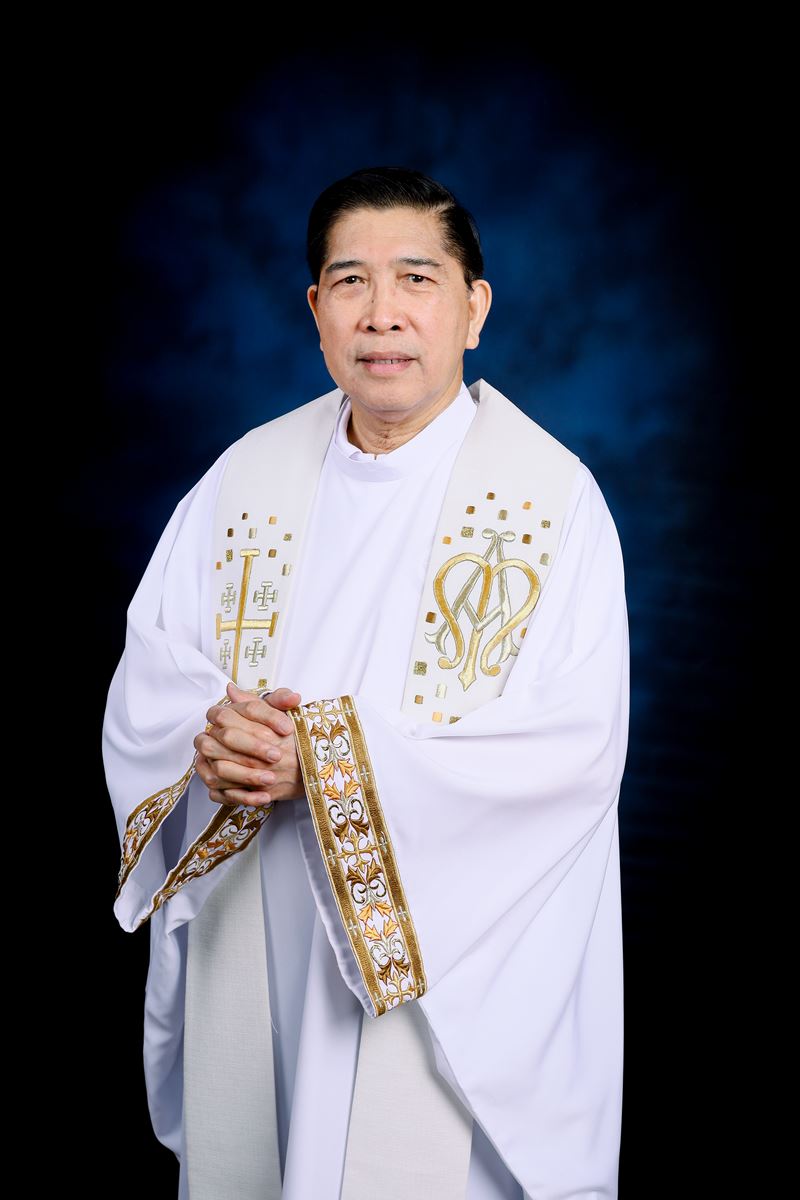 Fr. Oliver L. Genuino '49 (B)