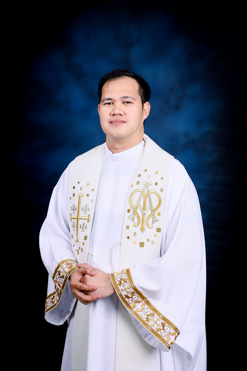 Fr. Romel C. Lagata '88 (B)