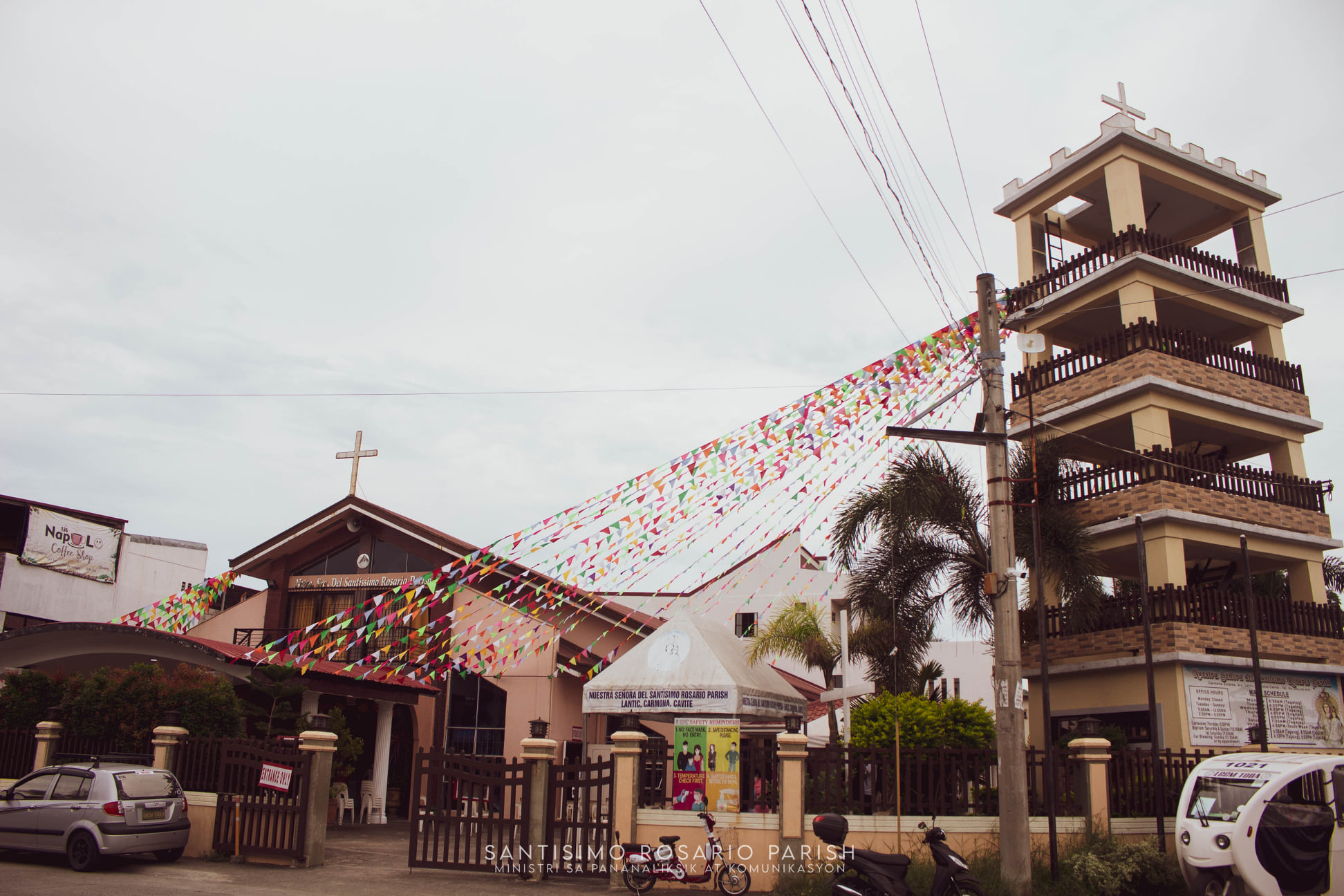 parishes/carmona/nuestra-sra-del-santissimo-rosario/parish/parish.jpg